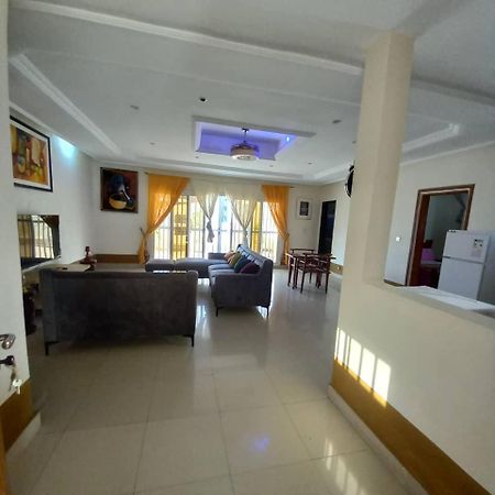 Residence Les Calanques Dakar Buitenkant foto